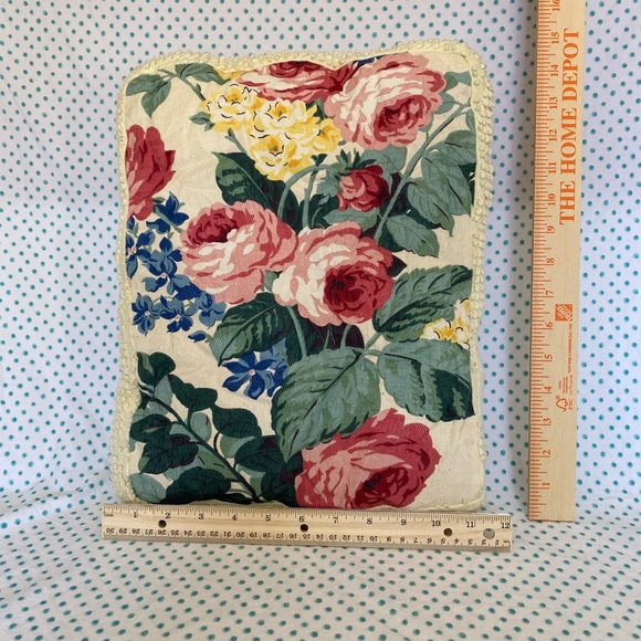 Shabby Chic Accent Pillow - Picture 2 of 5